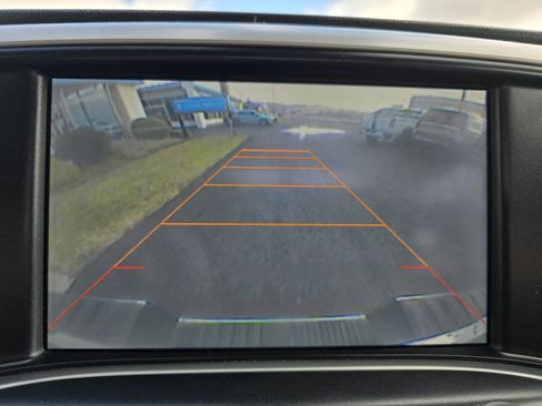 Used 2015 GMC Sierra 1500 SLT w/ Driver Alert Package image 29