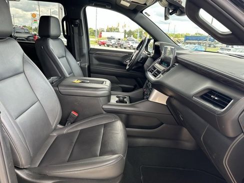 Certified 2024 Chevrolet Suburban LT image 11