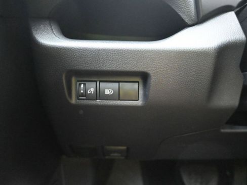 Used 2024 Toyota RAV4 XLE image 18