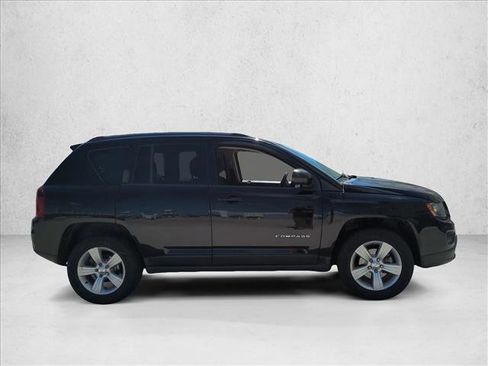Used 2016 Jeep Compass Sport w/ Power Value Group AWD/4WD image 4