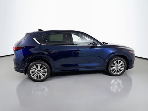 Used 2023 MAZDA CX-5 Signature AWD/4WD image 8