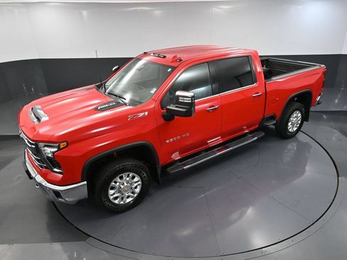 Used 2024 Chevrolet Silverado 2500 LTZ w/ LTZ Plus Package AWD/4WD image 67