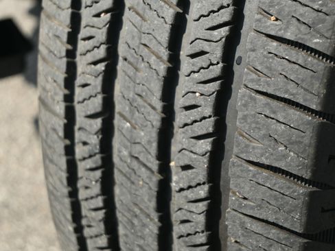 Used 2025 Jeep Wrangler Sahara w/ Safety Group image 26