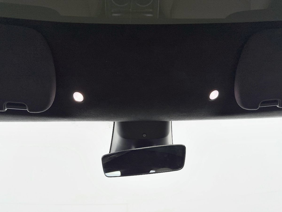 Used 2022 Tesla Model S AWD/4WD image 53