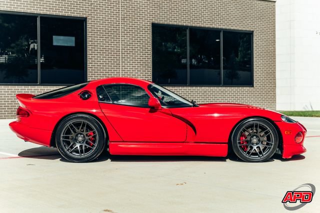 Used 1997 Dodge Viper GTS RWD image 12
