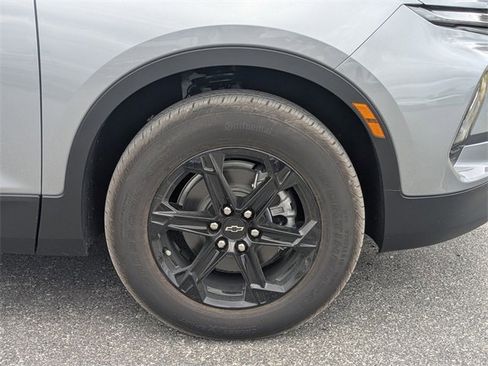 New 2025 Chevrolet Blazer LT w/ Midnight/Sport Edition image 12