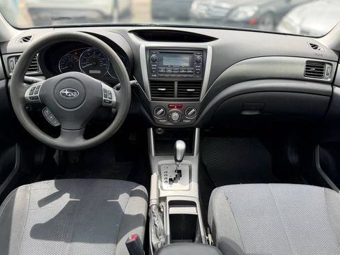 Used 2013 Subaru Forester 2.5X Premium AWD/4WD image 11
