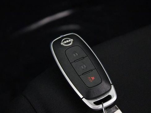 Certified 2023 Nissan Kicks S FWD image 29