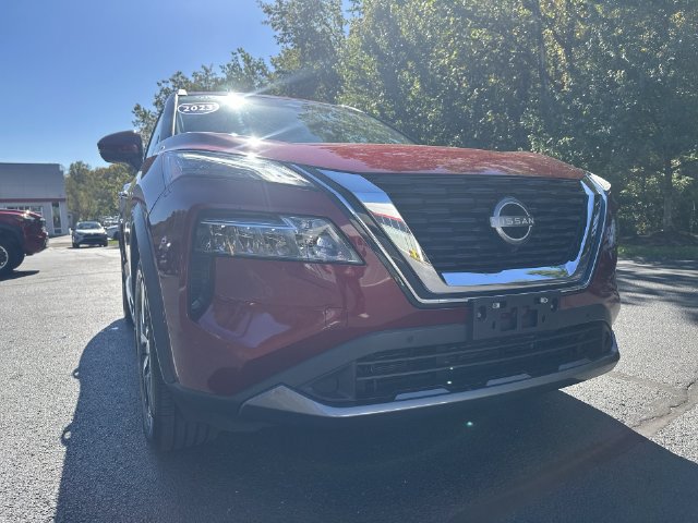 Used 2023 Nissan Rogue SL w/ SL Premium Package AWD/4WD image 18