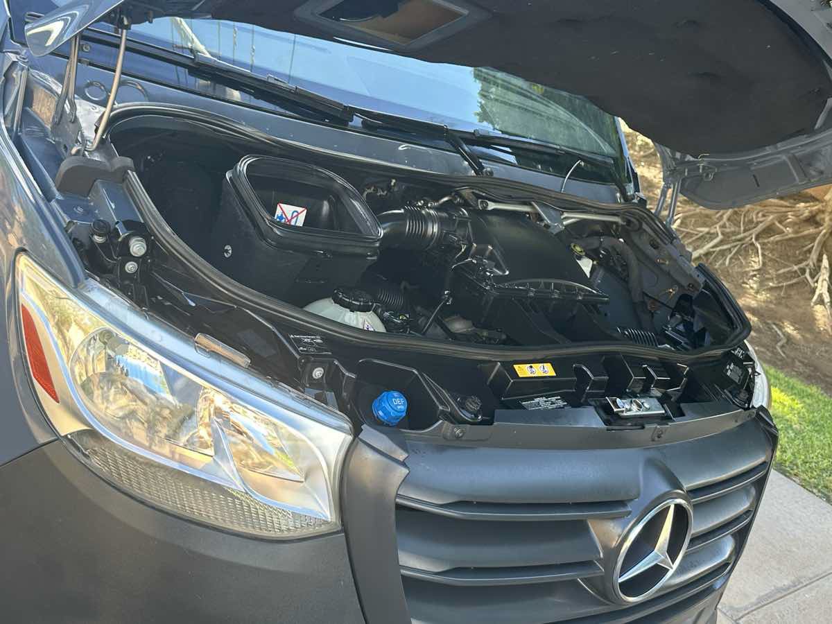 Used 2019 Mercedes-Benz Sprinter 144 image 54