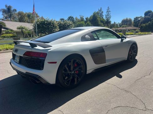 Used 2022 Audi R8 V10 performance AWD/4WD image 6