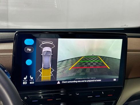 Certified 2023 Volkswagen ID.4 Pro image 18