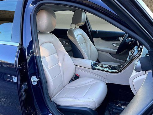 Used 2017 Mercedes-Benz C 300 Sedan w/ Premium 1 Package image 7