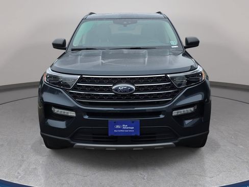 Certified 2022 Ford Explorer XLT w/ Equipment Group 202A AWD/4WD image 2