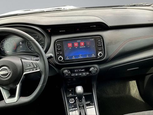 Used 2023 Nissan Kicks SR FWD image 10