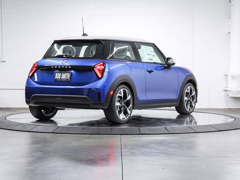 New 2026 MINI Cooper 2-Door Hardtop image 6