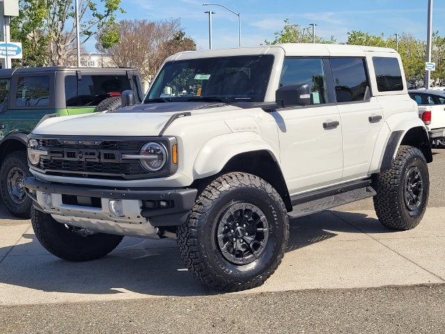 New 2026 Ford Bronco Raptor w/ Interior Carbon Fiber Pack AWD/4WD image 2