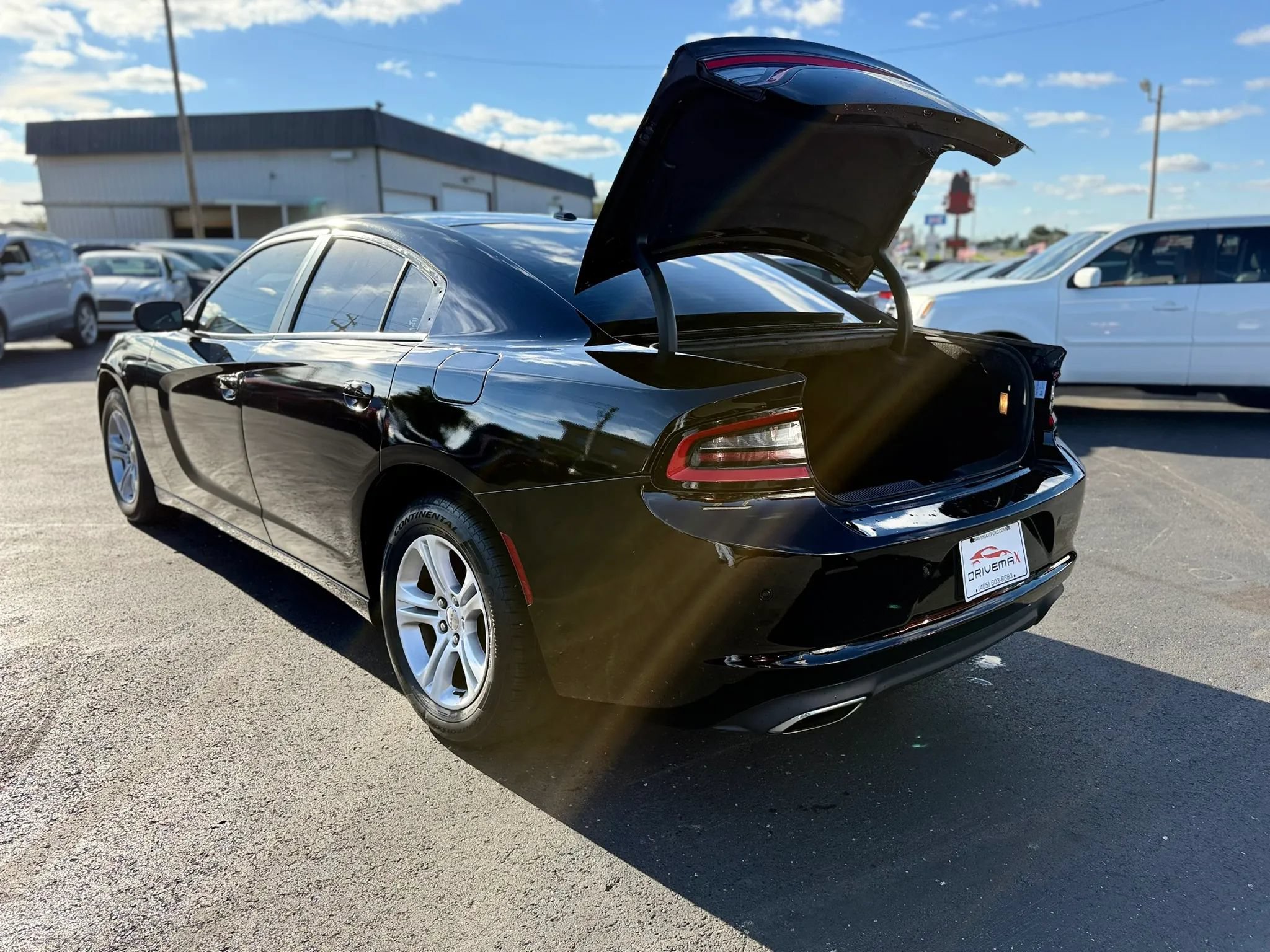 Used 2015 Dodge Charger SE w/ Popular Equipment Group RWD image 40