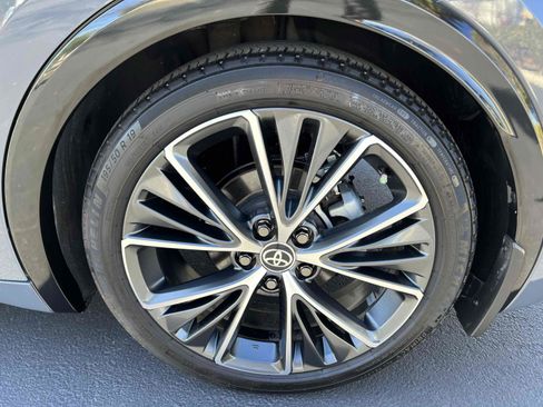 Used 2024 Toyota Prius Limited image 74