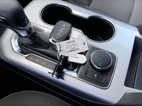 Certified 2025 Chevrolet Blazer LT FWD image 14