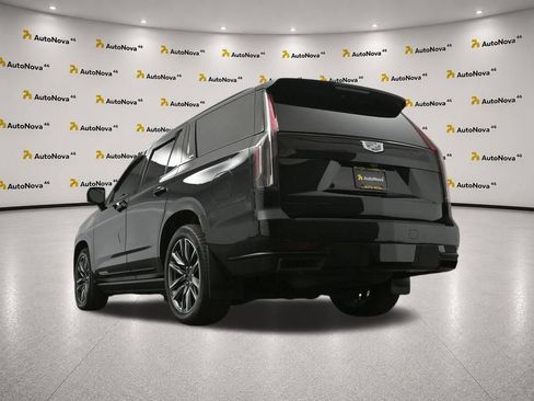 Used 2022 Cadillac Escalade Sport w/ Touring Package AWD/4WD image 49