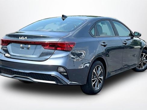 Used 2024 Kia Forte LXS FWD image 6