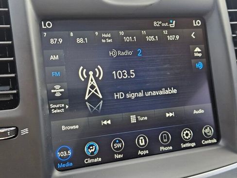 Used 2022 Chrysler 300 Touring L w/ Popular Equipment Group image 20