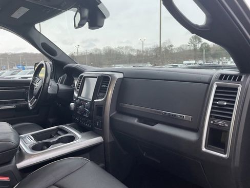 Used 2017 RAM 1500 Limited image 29