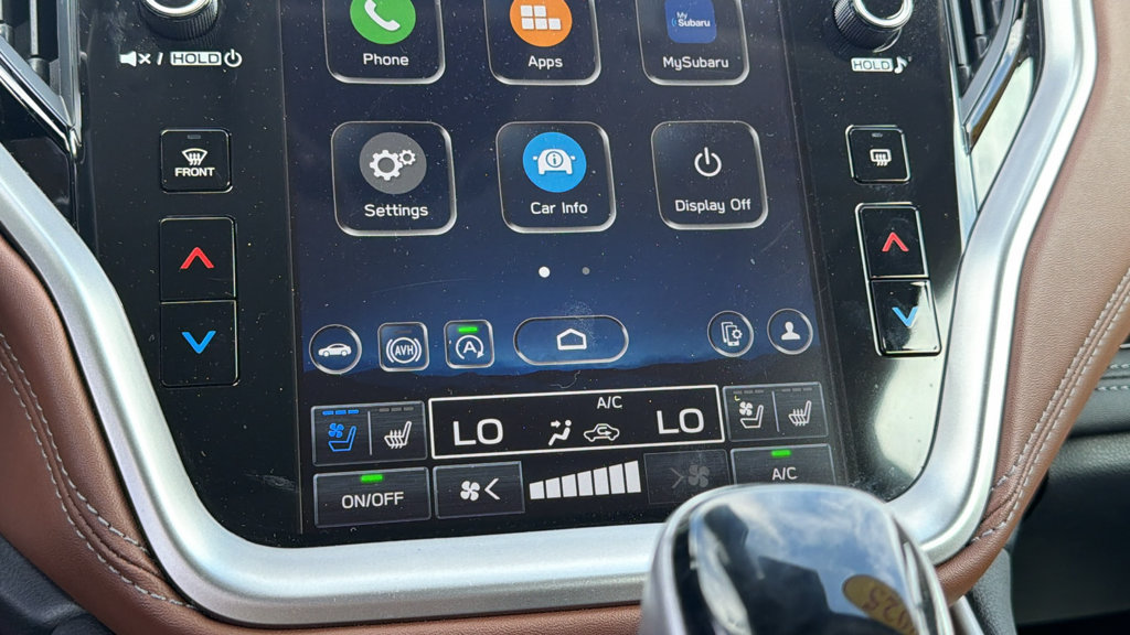 Used 2025 Subaru Outback Touring AWD/4WD image 14