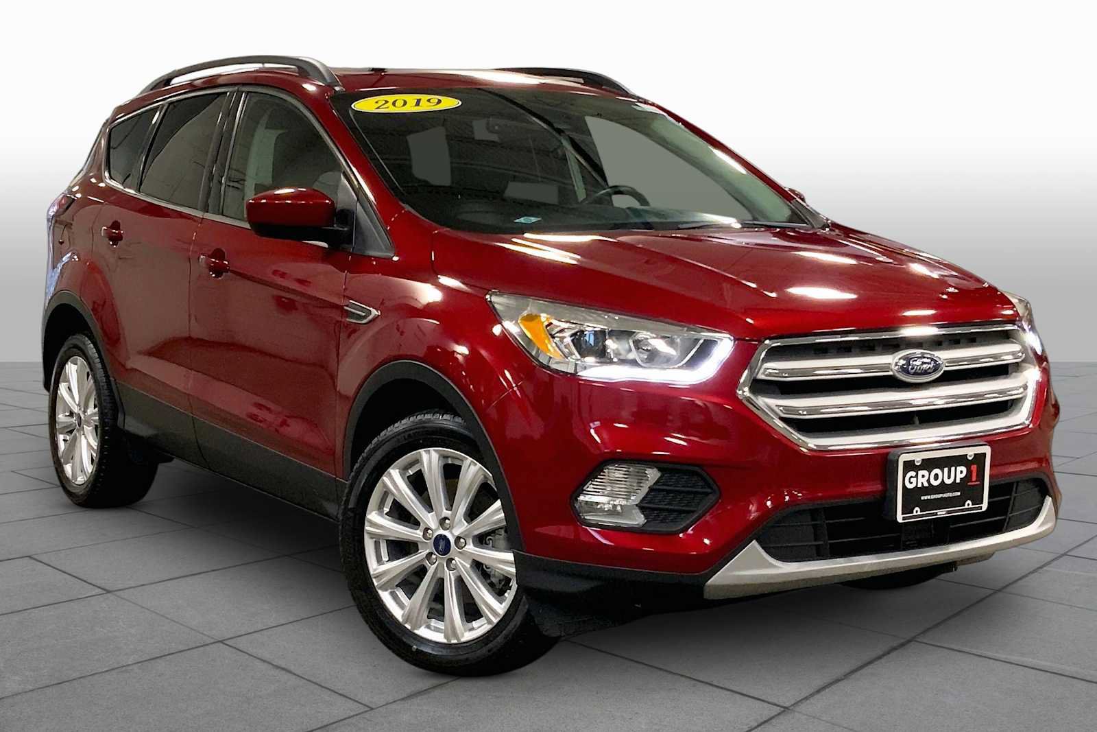 Used 2019 Ford Escape SEL AWD/4WD image 3