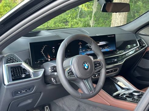 New 2027 BMW X6 xDrive40i w/ Climate Comfort Package AWD/4WD image 10