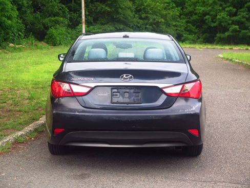 Used 2014 Hyundai Sonata GLS w/ Popular Equipment Group 2 FWD image 24