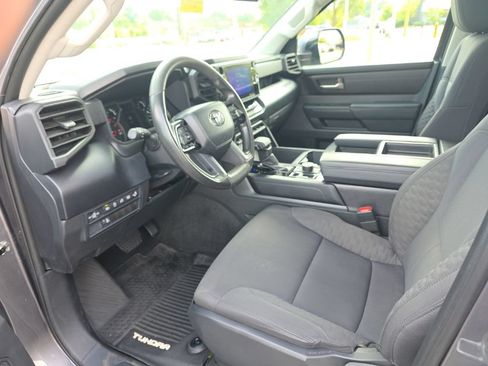 Used 2024 Toyota Tundra SR5 w/ SR5 Convenience Package AWD/4WD image 9