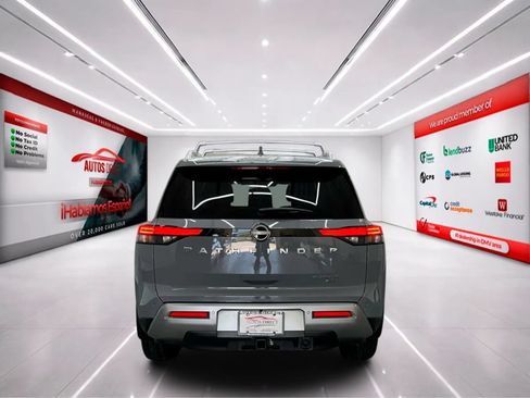 Used 2024 Nissan Pathfinder Platinum AWD/4WD image 6