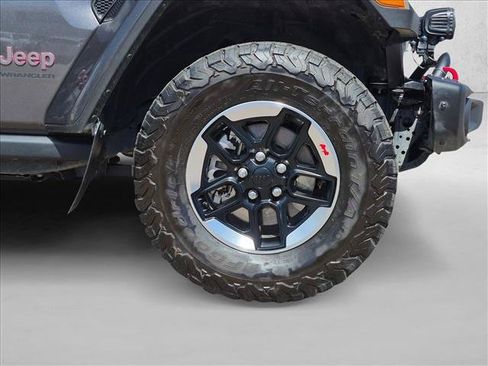 Used 2021 Jeep Wrangler Rubicon AWD/4WD image 21