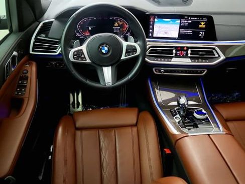 Used 2022 BMW X5 sDrive40i w/ M Sport Package RWD image 52