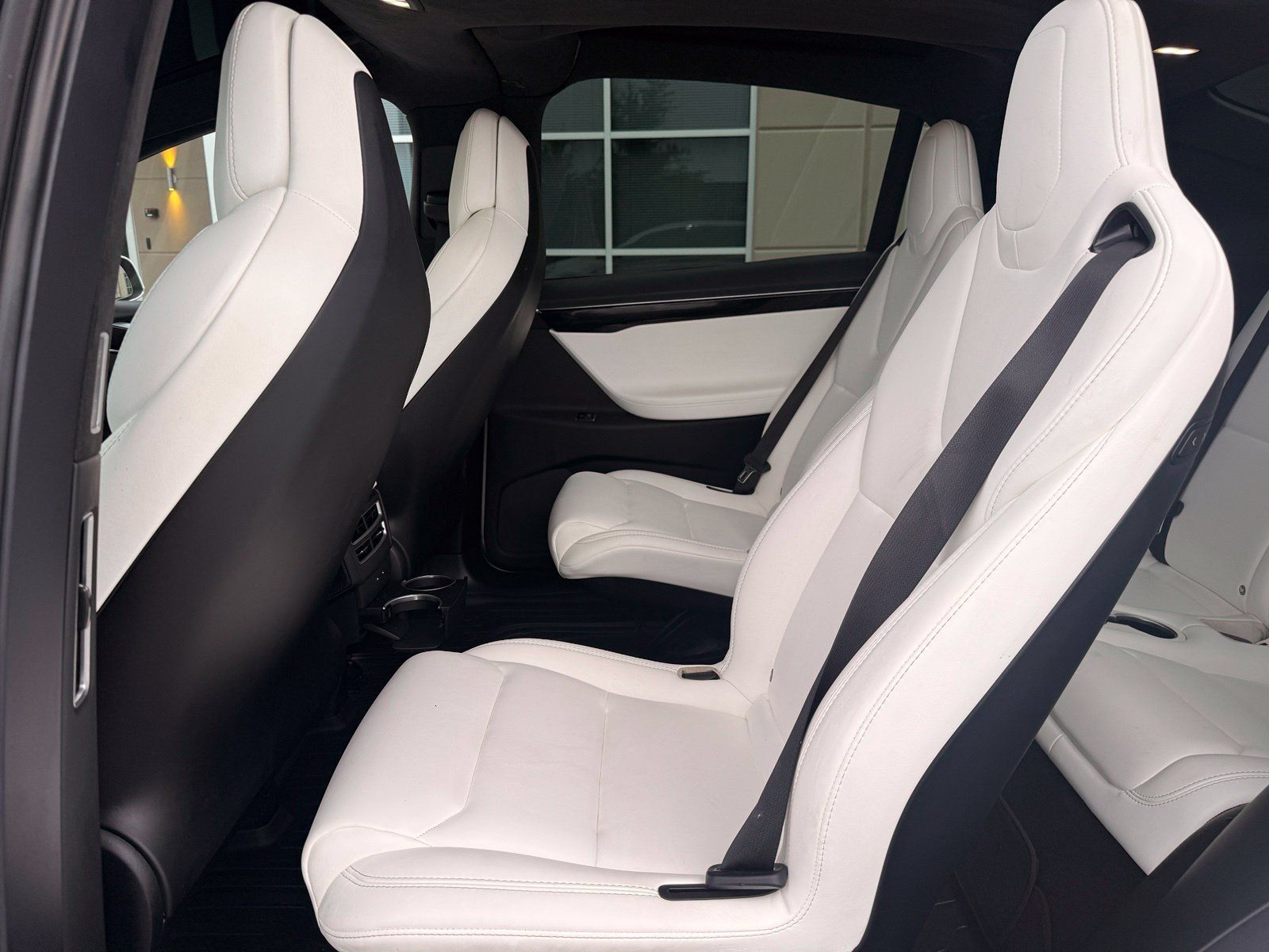 Used 2018 Tesla Model X 75D AWD/4WD image 37