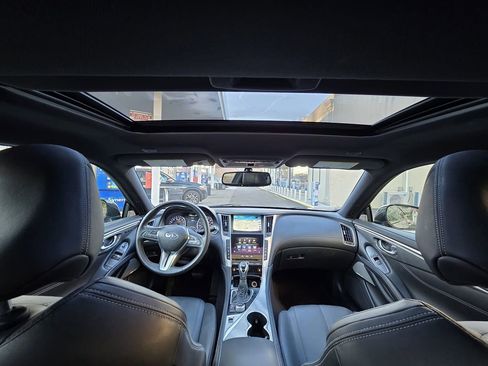 Used 2017 INFINITI Q60 w/ Premium Plus Package 3.0T image 28