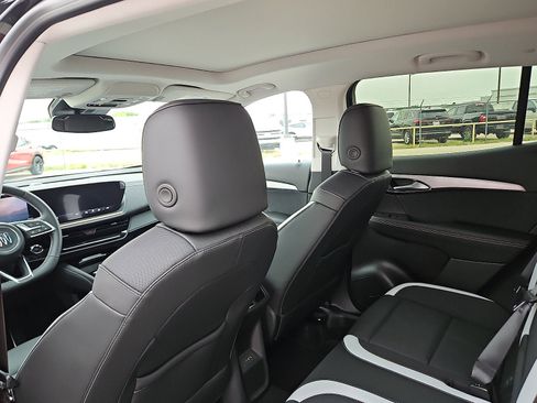 New 2026 Buick Envision Sport Touring AWD/4WD image 9