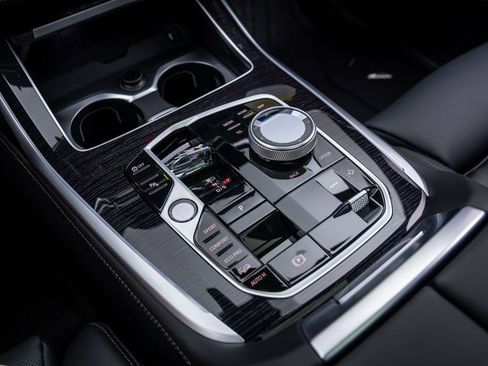 New 2026 BMW X7 xDrive40i image 32