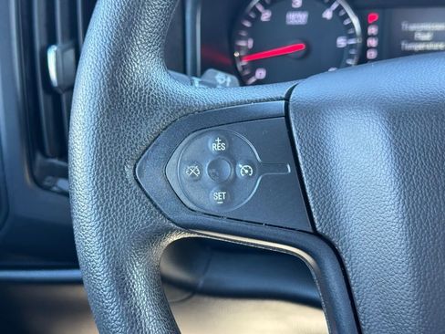 Used 2018 Chevrolet Silverado 1500 Custom w/ Trailering Package image 22