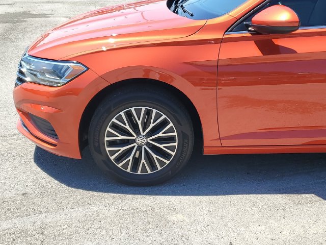 Used 2020 Volkswagen Jetta SE w/ SE Cold Weather Package FWD image 8