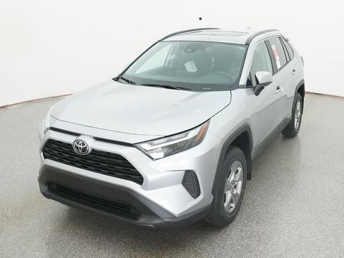 New 2025 Toyota RAV4 XLE image 3