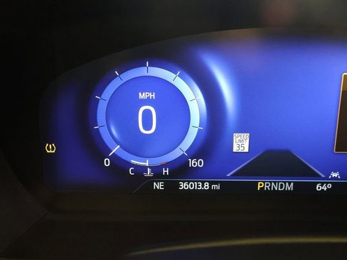 Used 2022 Ford Explorer ST w/ Equipment Group 401A image 18