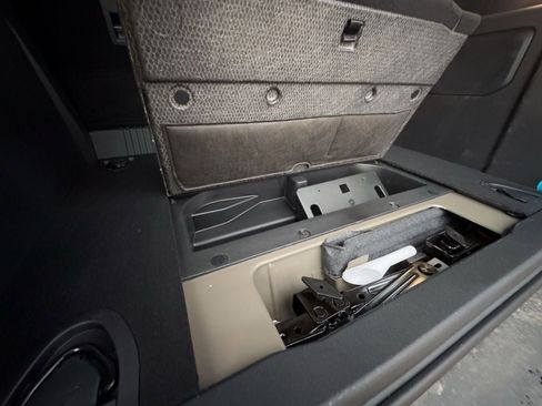 New 2025 Ford Bronco Badlands image 76