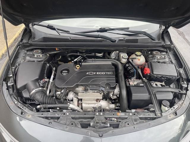 Used 2016 Chevrolet Malibu LT FWD image 12
