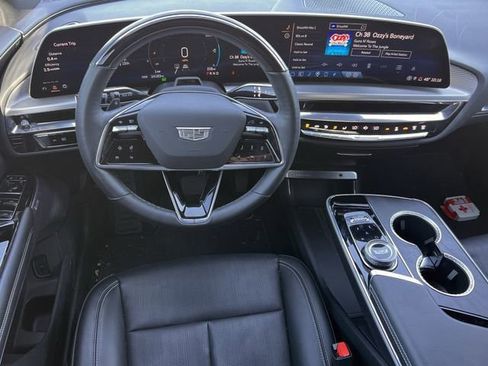 Certified 2023 Cadillac Lyriq 2WD image 11