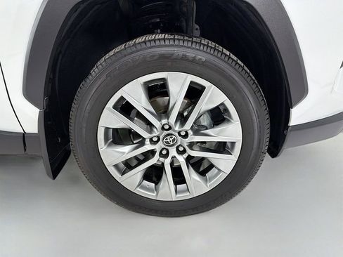 Used 2024 Toyota RAV4 XLE Premium image 36