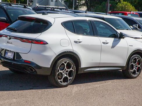 Used 2024 Alfa Romeo Tonale Veloce image 5