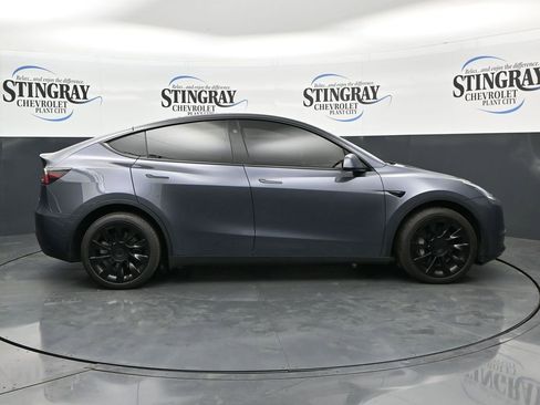 Used 2023 Tesla Model Y Long Range AWD/4WD image 8